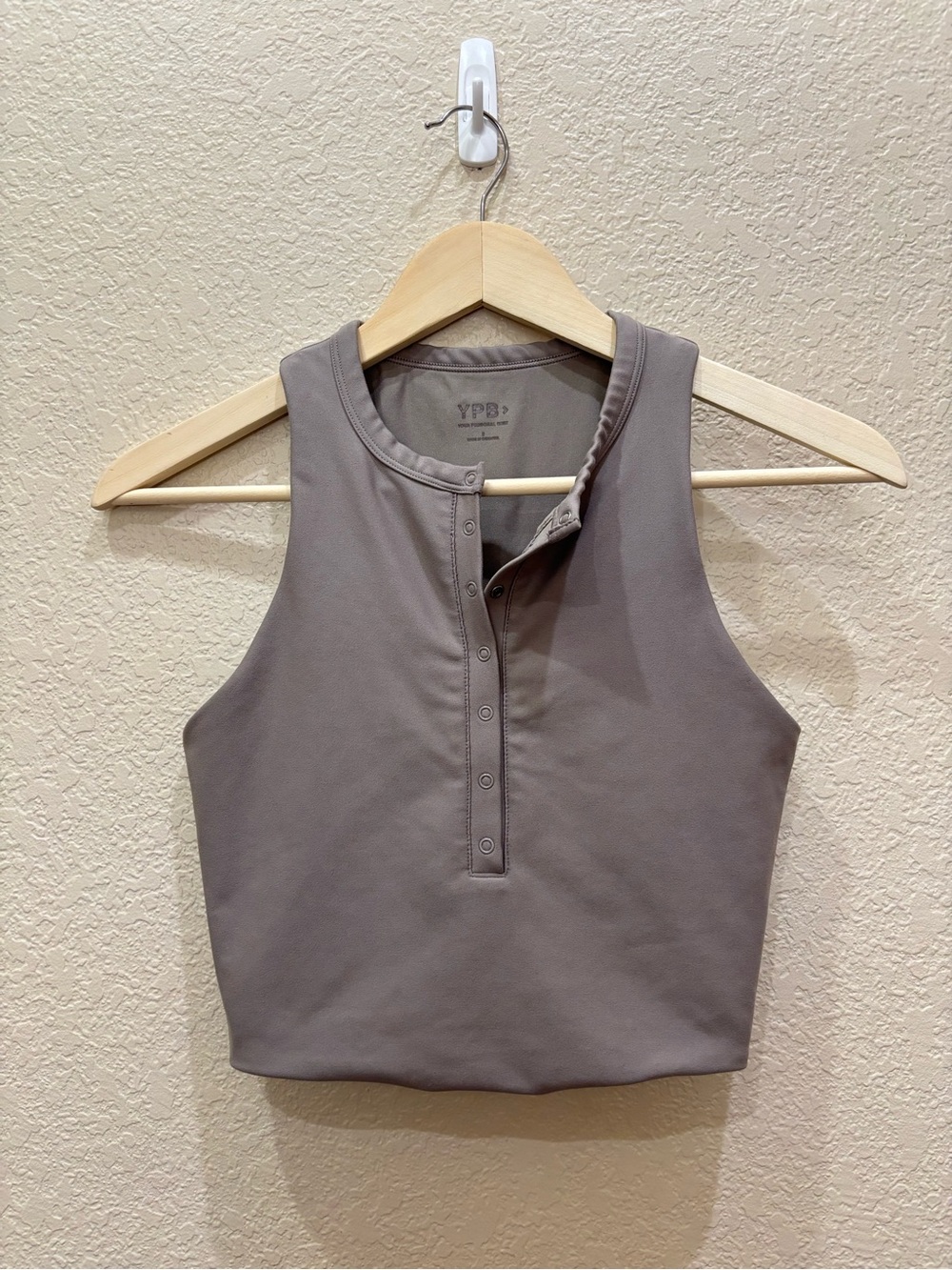 Abercrombie & Fitch YPB sculptLUX Plunge Henley Slim Tank Small Taupe Gym Active